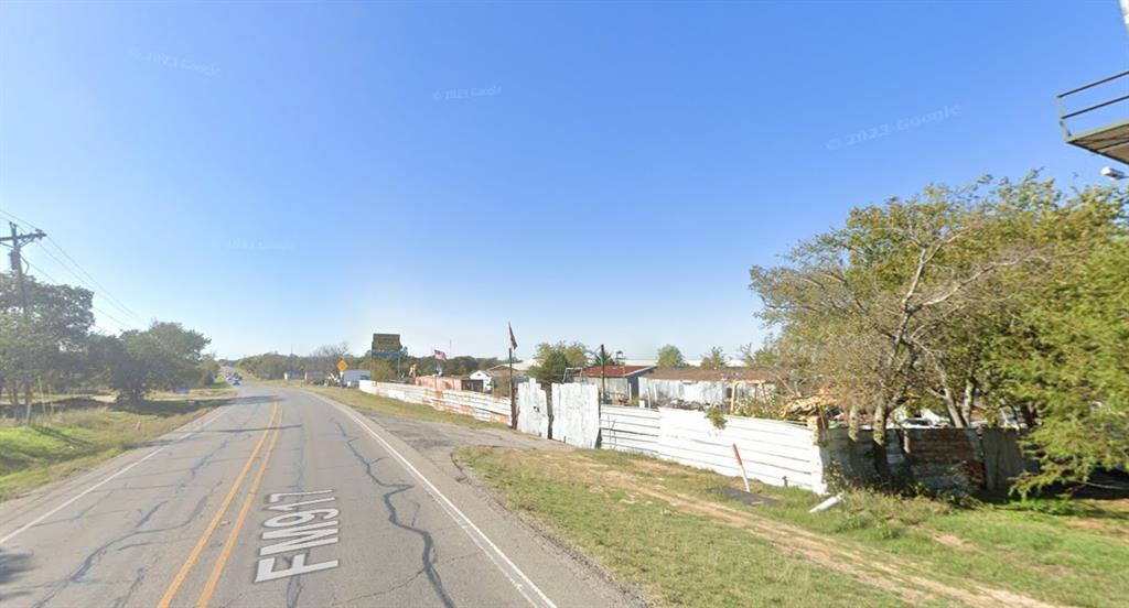 1624 W Fm 917 Property Photo 7