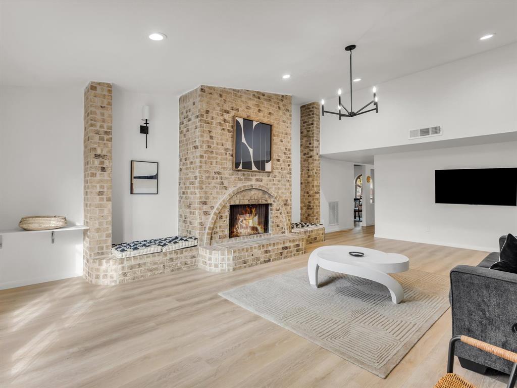 5060 Amhurst Lane Property Photo