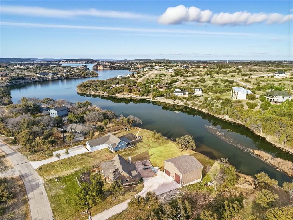 7101 Hells Gate Loop Property Photo 1