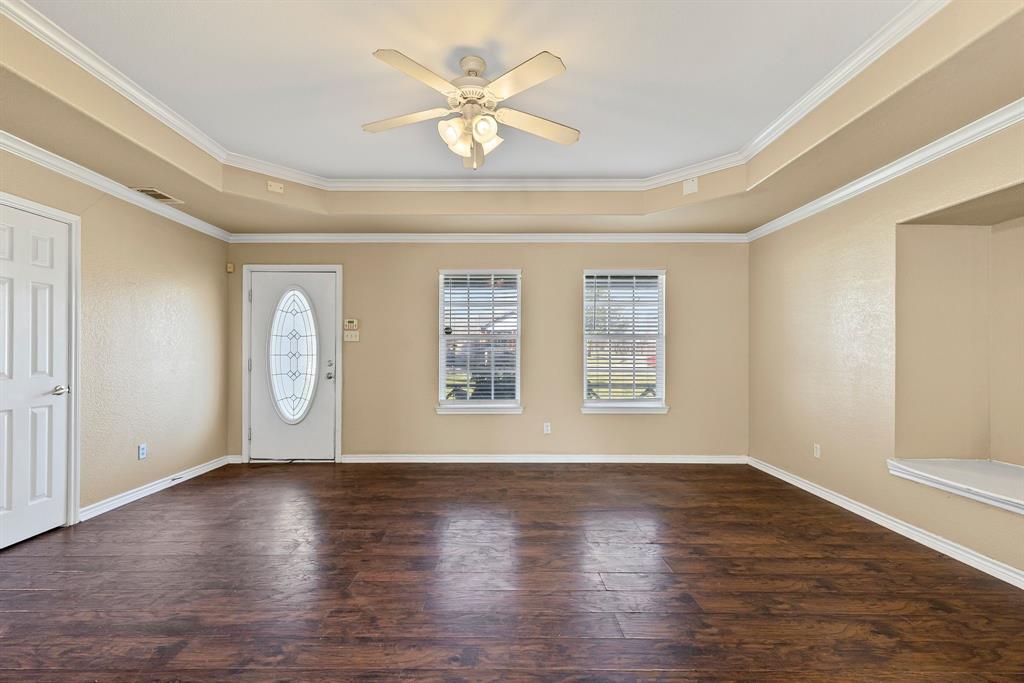 1805 Walnut Street Property Photo 4