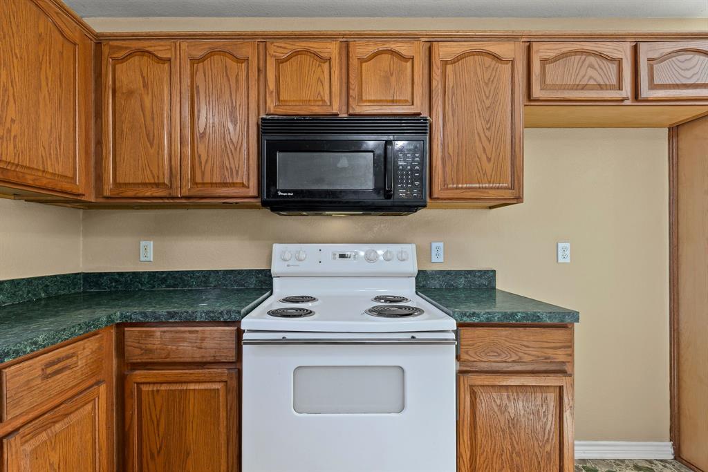 1805 Walnut Street Property Photo 14