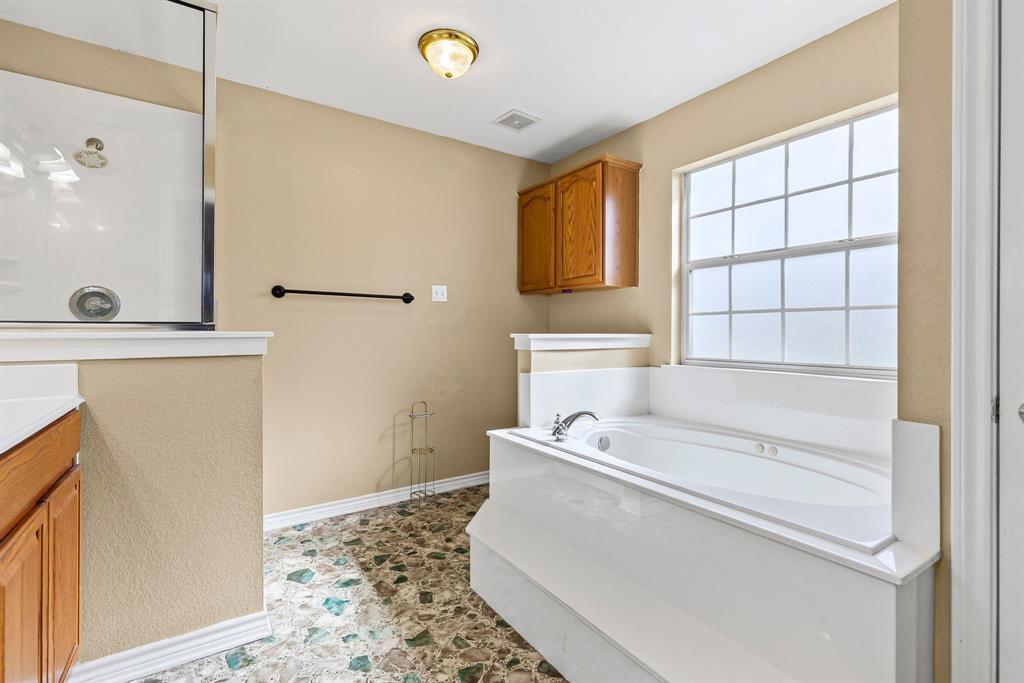 1805 Walnut Street Property Photo 24