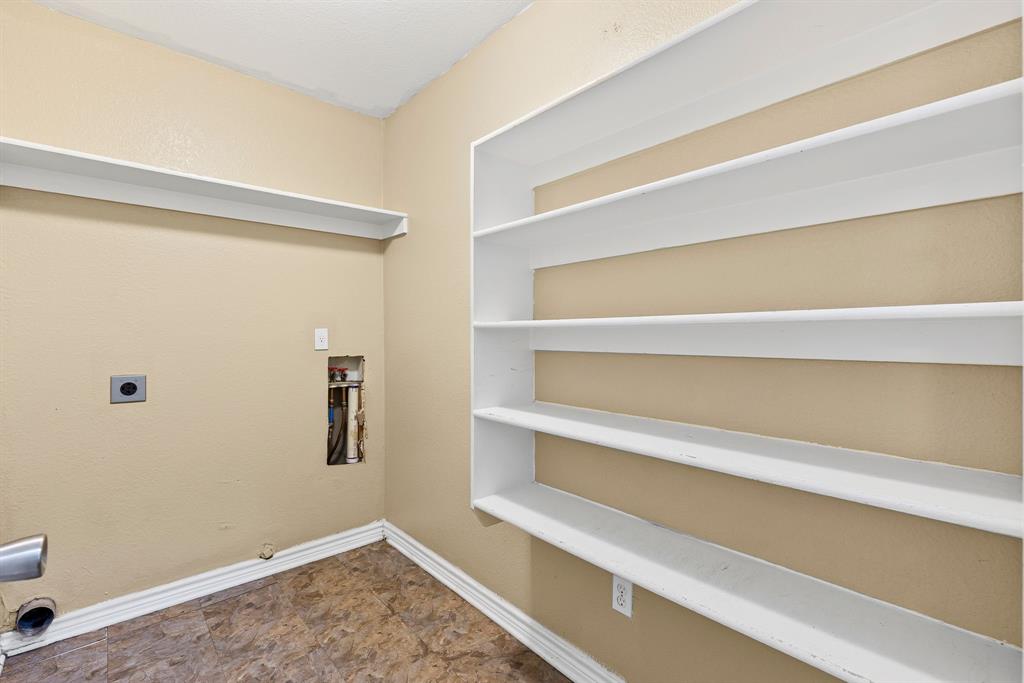 1805 Walnut Street Property Photo 28