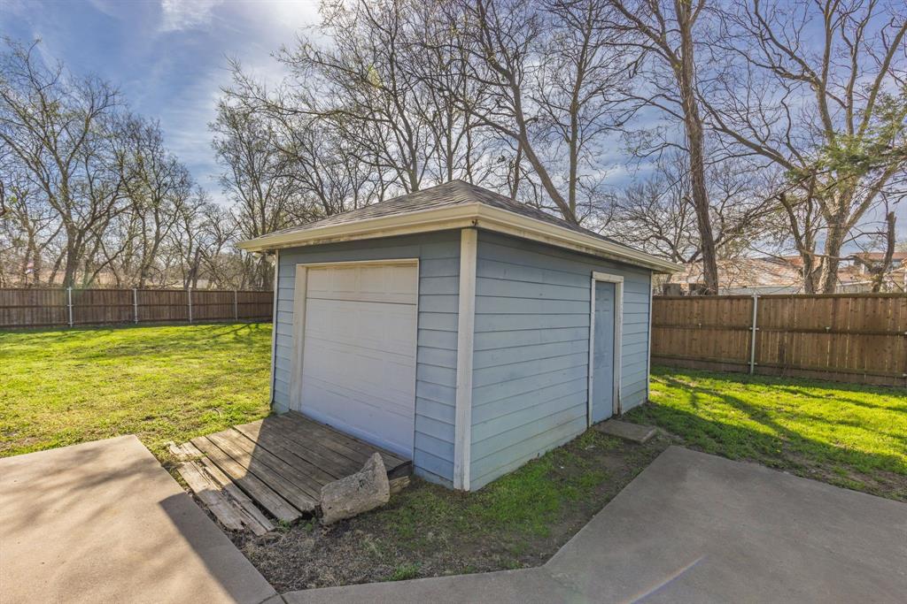 1805 Walnut Street Property Photo 31