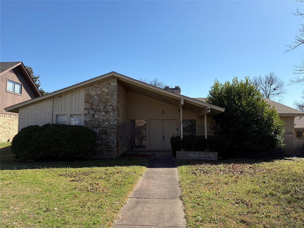 618 E Cherry Street Property Photo