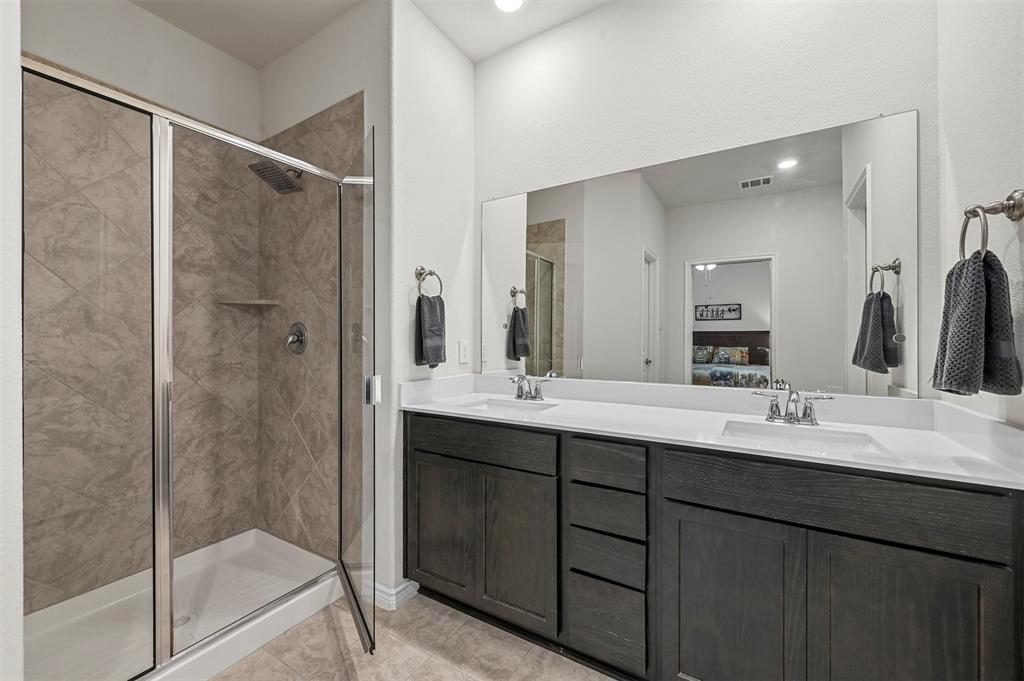 2340 Neff Lane Property Photo 14