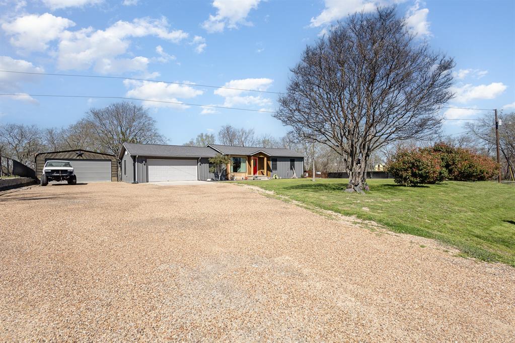 17560 Fm 2755 Property Photo