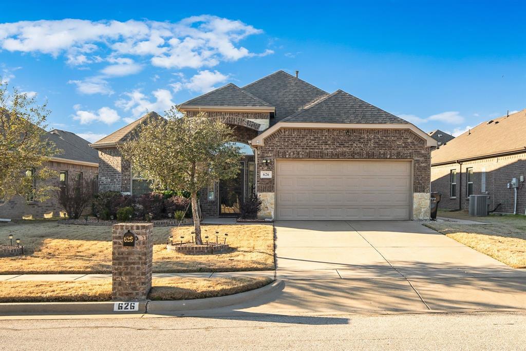 626 Redwood Drive Property Photo