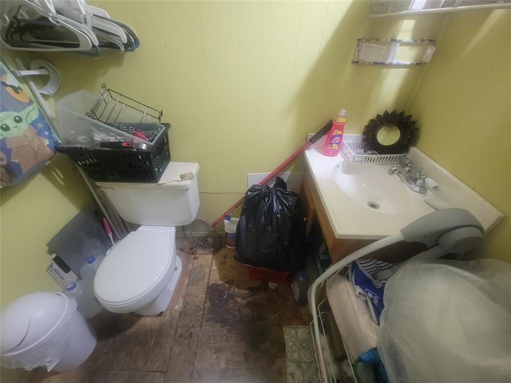 1041 Fourth Property Photo 13