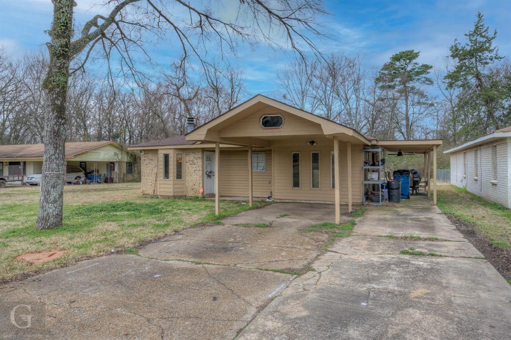 3140 Seminole Drive Property Photo