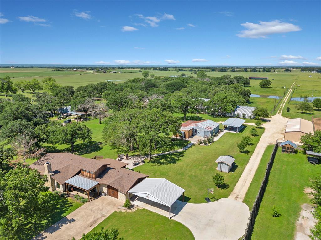 1900 Campbell Road Property Photo