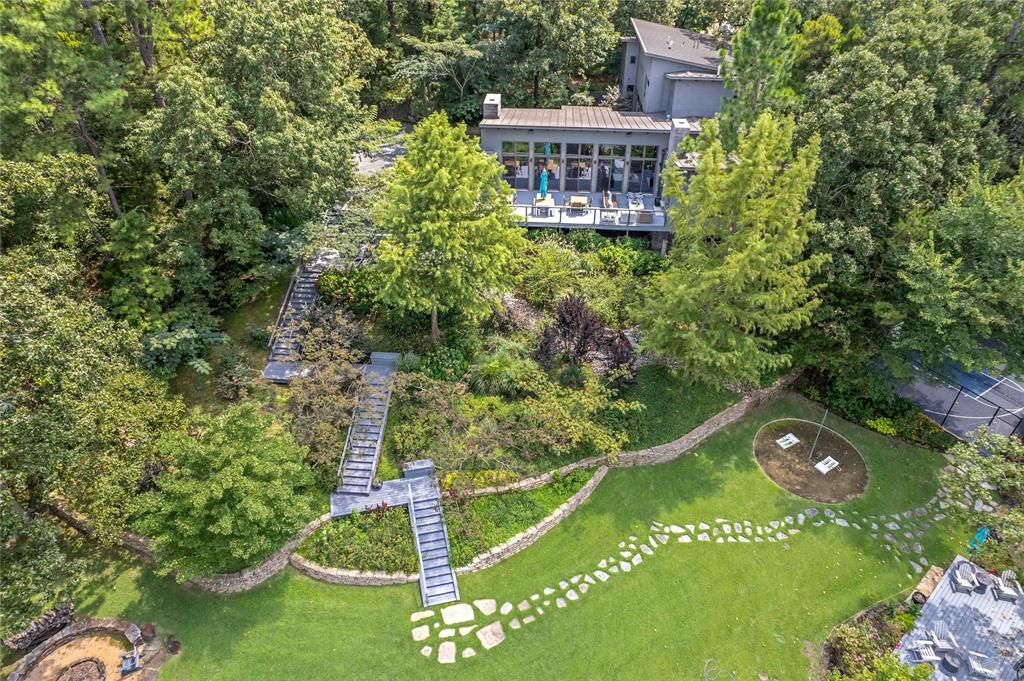45 Lakeview Drive Property Photo