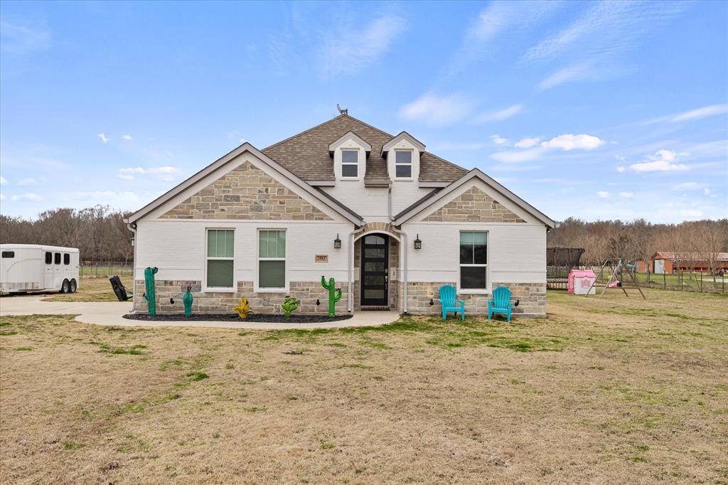 2061 S Sky Meadows Drive Property Photo