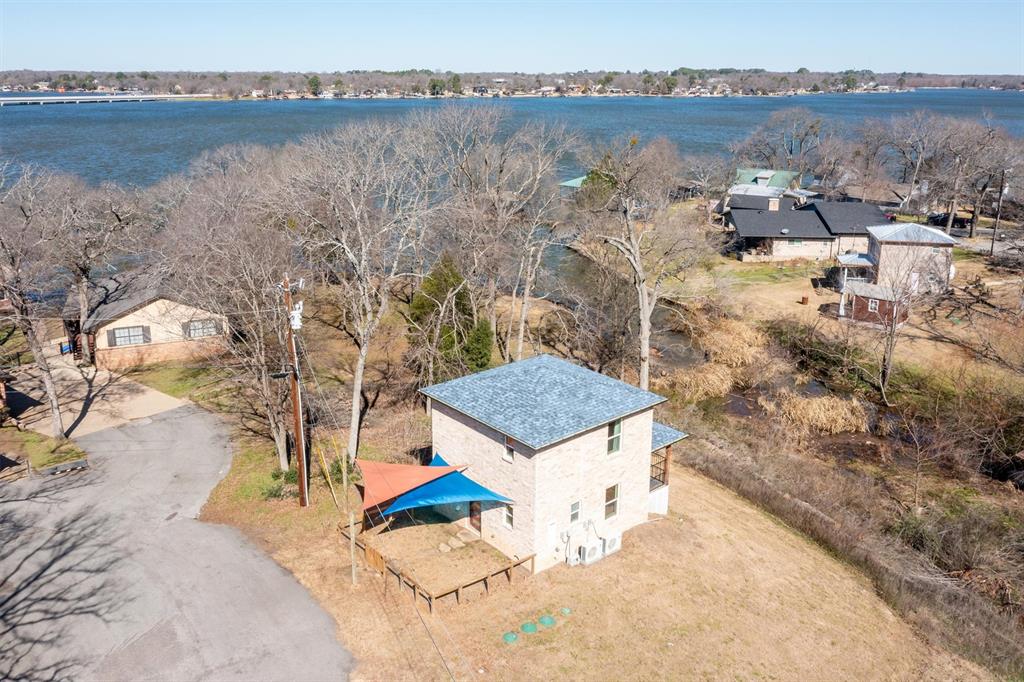 204 Crocker Drive Property Photo