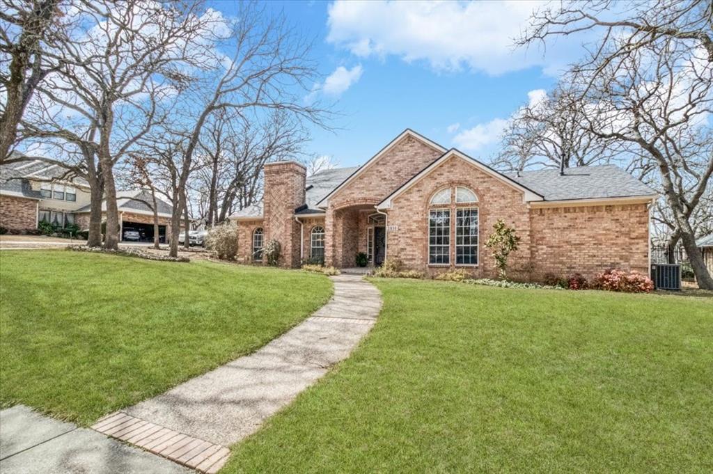 3810 Shady Meadow Drive Property Photo