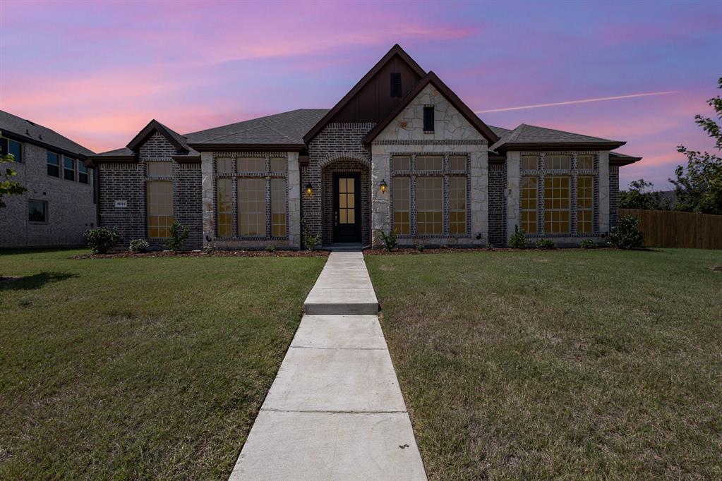1035 Beaverbrook Lane Property Photo
