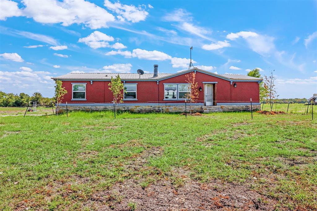 4000 Fm 272 Property Photo