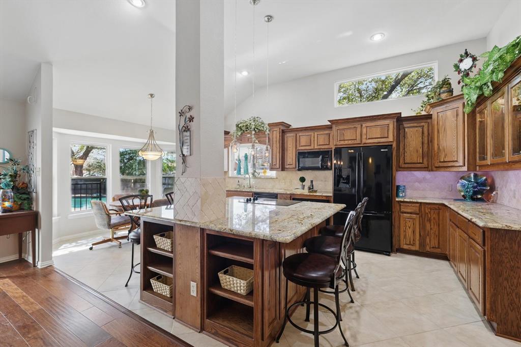 1400 Mapleton Court Property Photo
