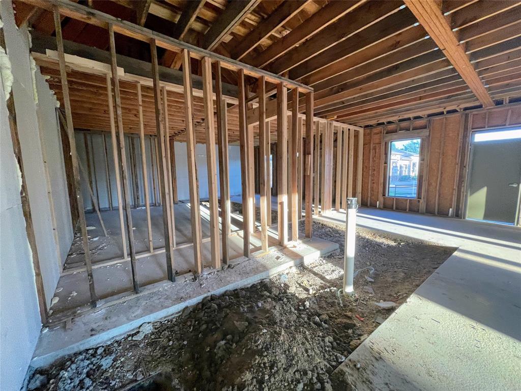 1511 W Mcdermott Drive Property Photo 10