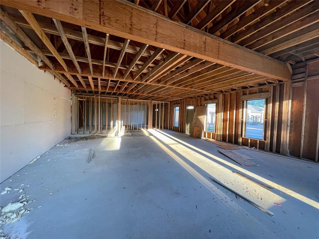 1511 W Mcdermott Drive Property Photo 11