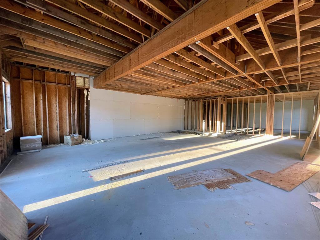 1511 W Mcdermott Drive Property Photo 13