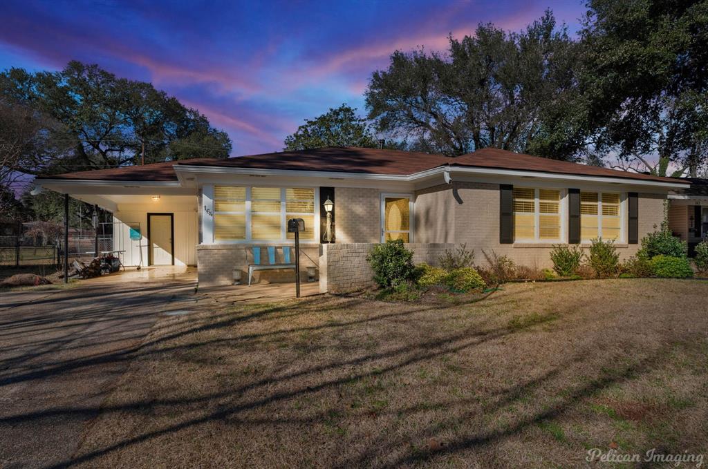 164 Kayla Street Property Photo