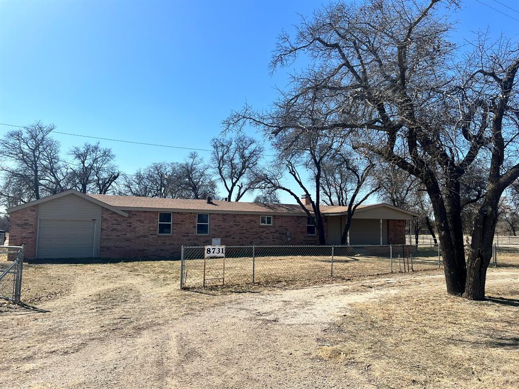 8731 Hwy 277 Property Photo