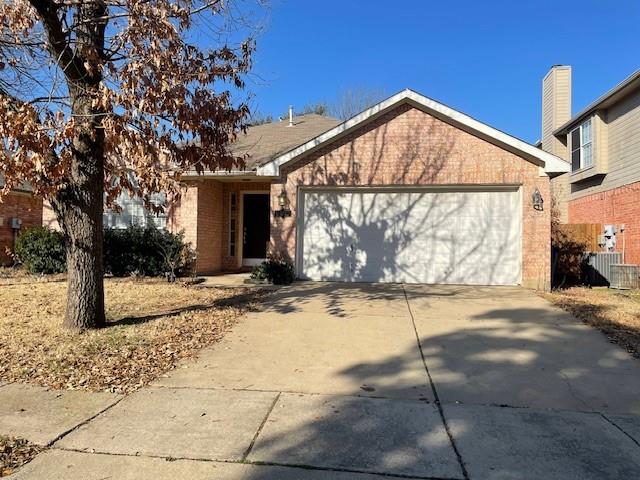 2121 Newport Drive Property Photo