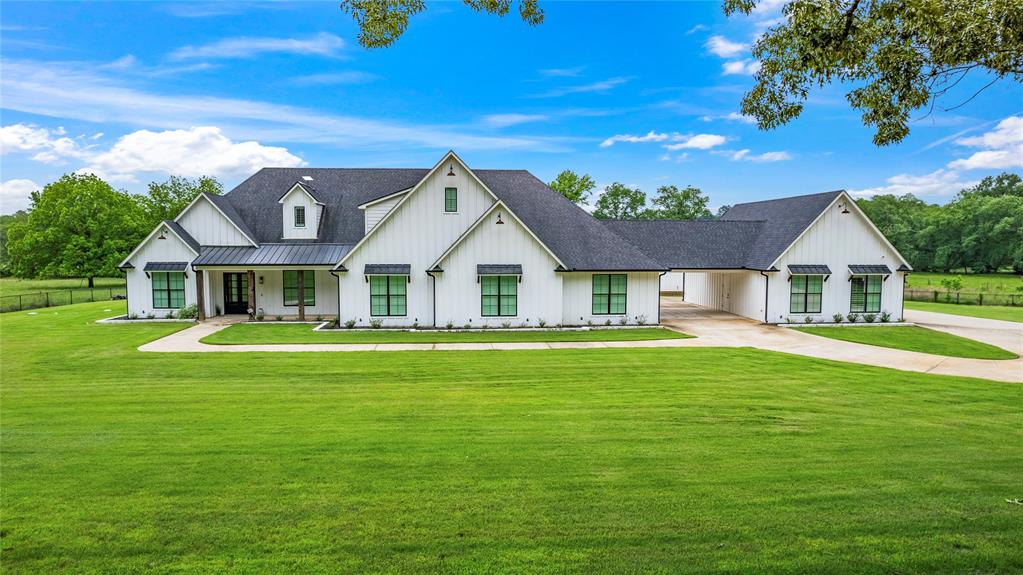 Picture of 5949 County Road 137