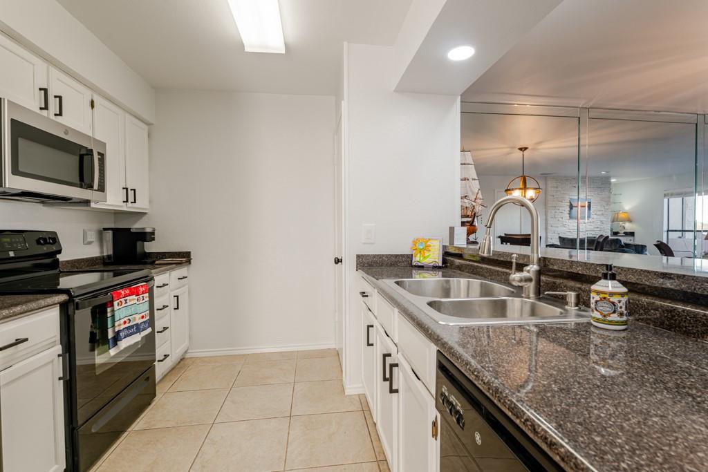 3107 Hells Gate Loop B62 Property Photo 13