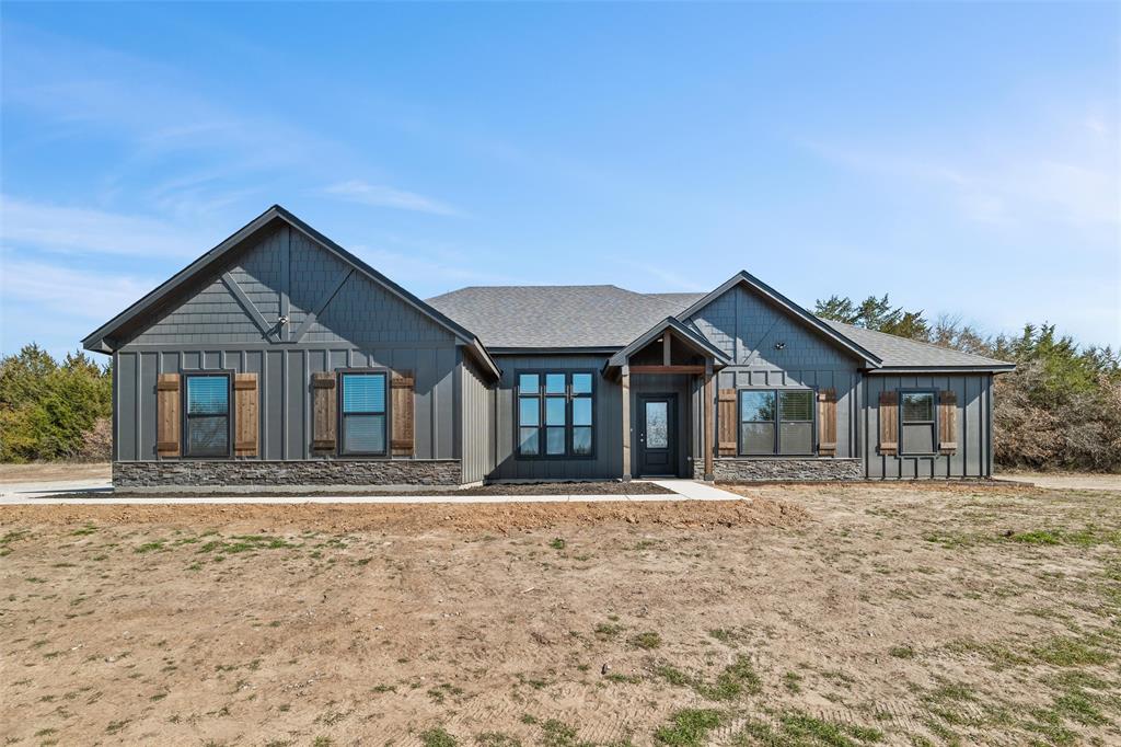 298 Greanead Road Property Photo