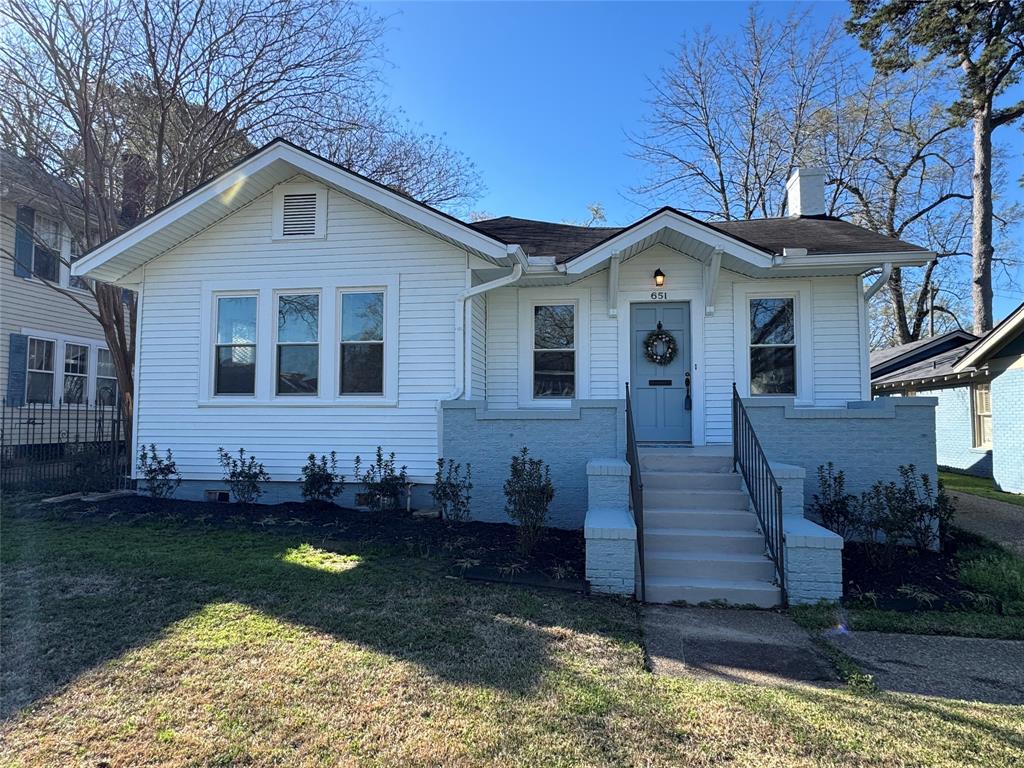 651 Oneonta Avenue Property Photo
