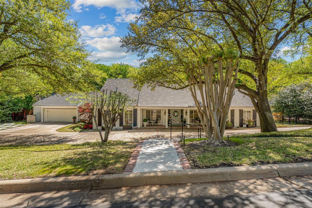 1905 Indian Creek Drive Property Photo
