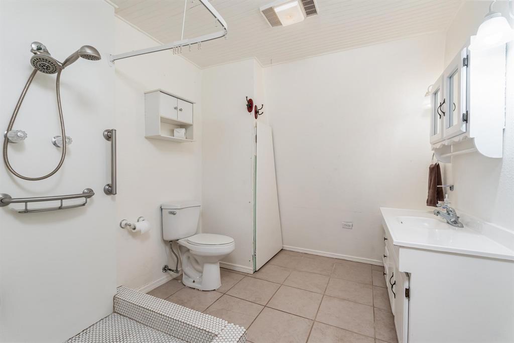 950 Maxwell Street Property Photo 12