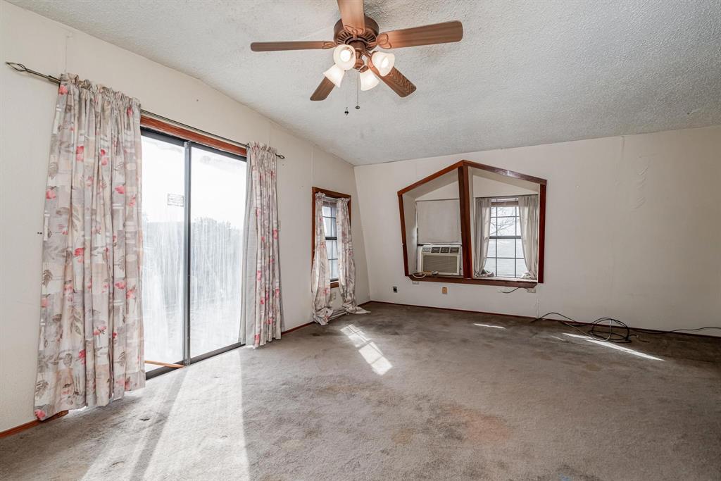 950 Maxwell Street Property Photo 17