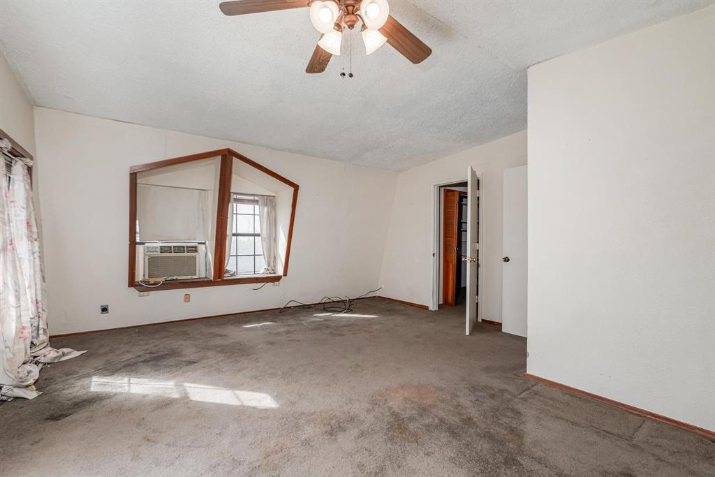 950 Maxwell Street Property Photo 18