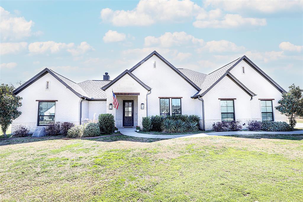 305 Scenic Creek Court Property Photo