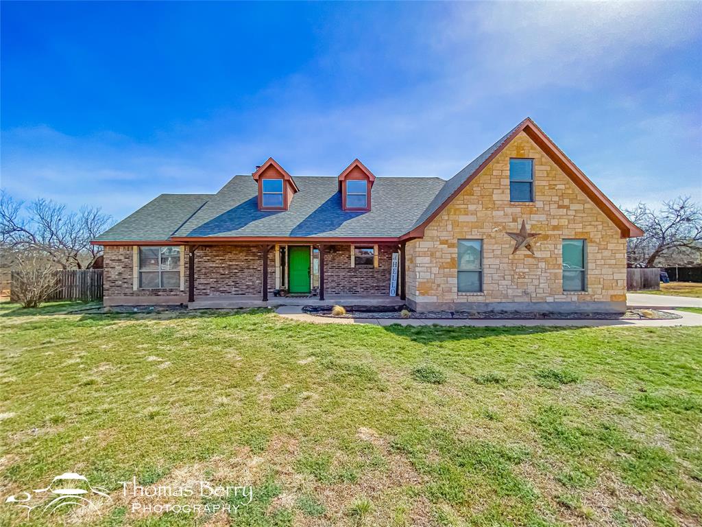 101 Bear Creek Drive Property Photo 2