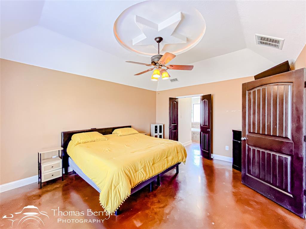 101 Bear Creek Drive Property Photo 15