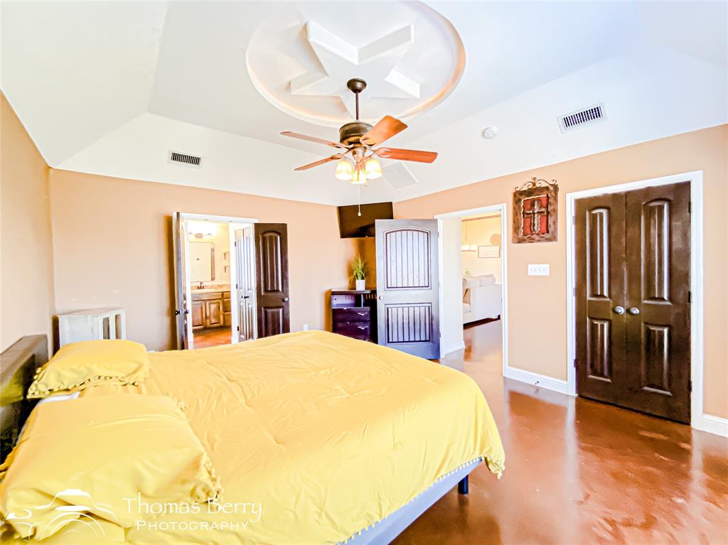 101 Bear Creek Drive Property Photo 16