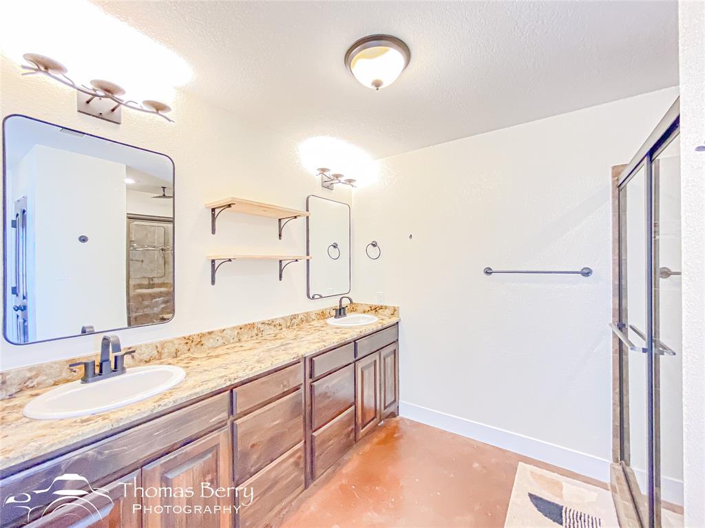 101 Bear Creek Drive Property Photo 17