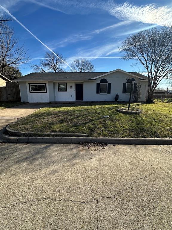 2446 Lakeshore Drive Property Photo