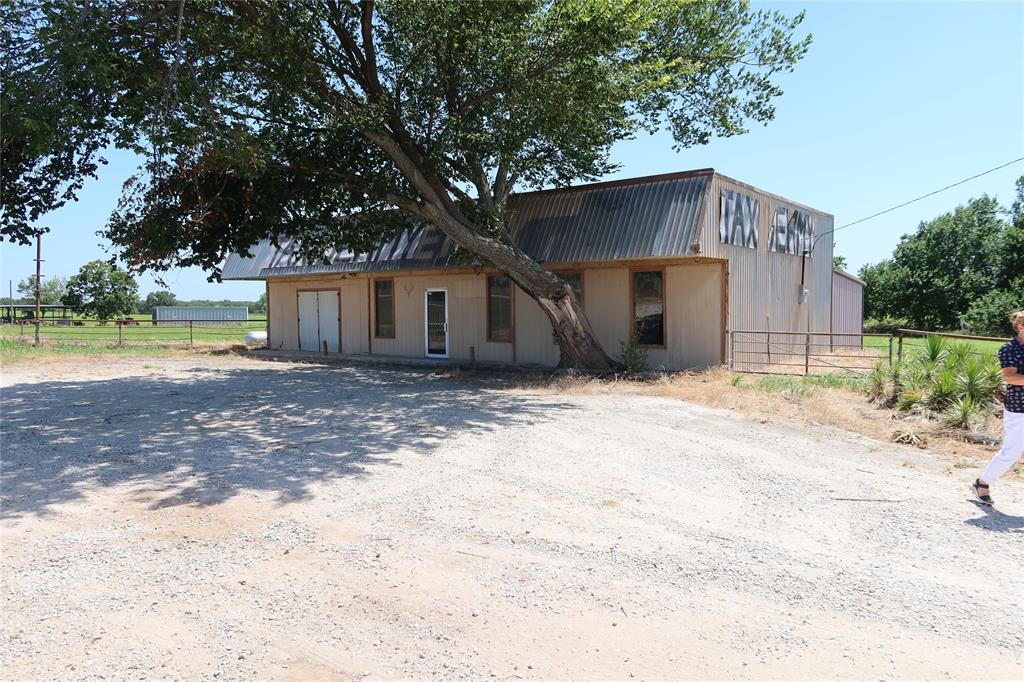 9415 N Us-287 Property Photo