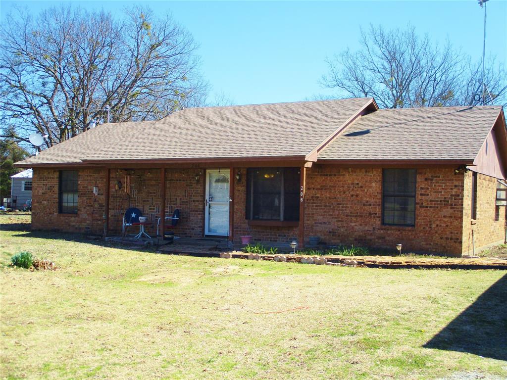 206 N Main Street Property Photo