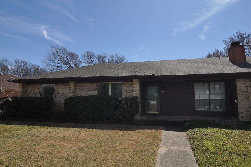 218 E Denton Drive Property Photo