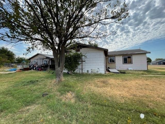 501 E Lincoln Avenue Property Photo