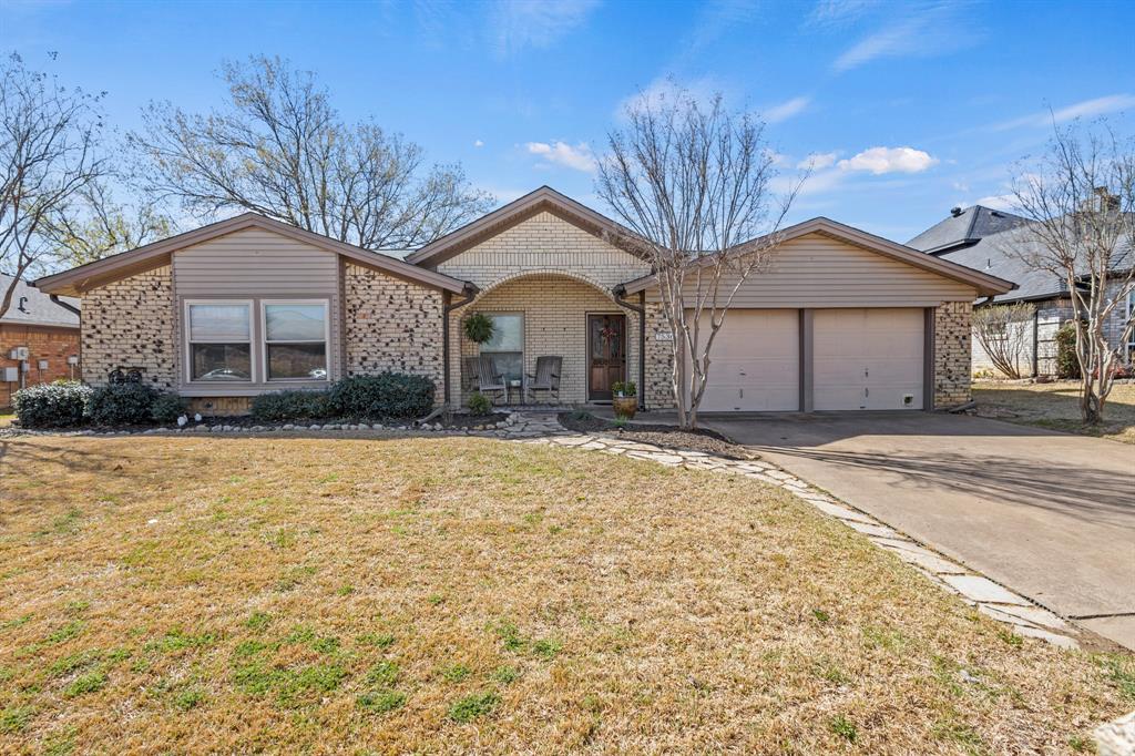 7536 Oak Park Drive Property Photo