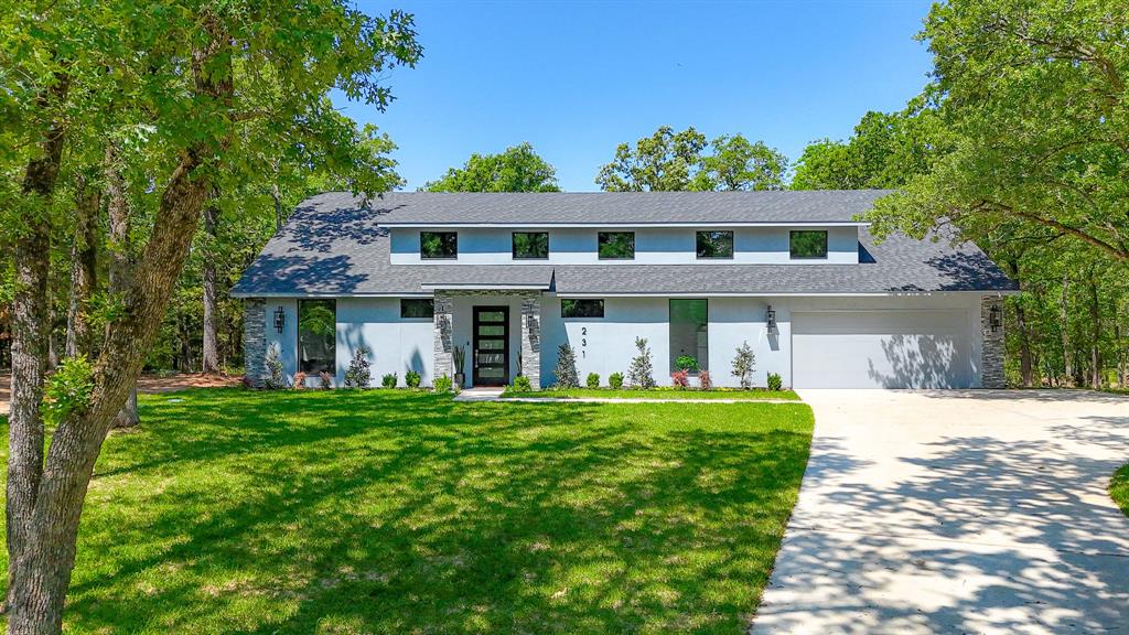 231 Stonewall Drive Property Photo