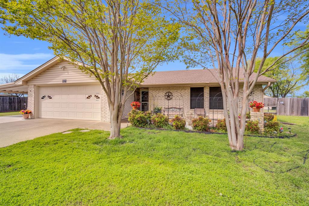 121 Prairie View Lane Property Photo