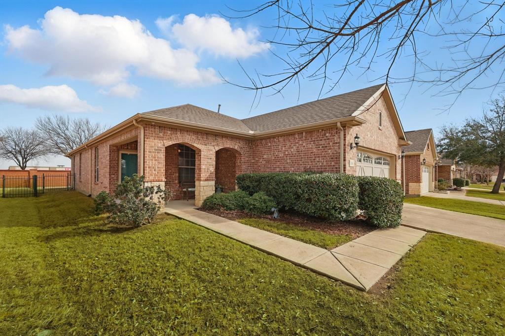 316 Cascata Drive Property Photo
